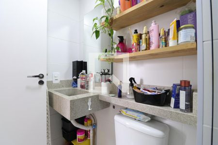 Apartamento para alugar com 39m², 2 quartos e sem vagaBanheiro