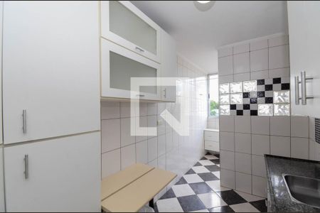 Apartamento à venda com 68m², 2 quartos e 1 vagaCozinha