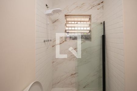 Casa à venda com 120m², 2 quartos e 3 vagasBanheiro de Serviço