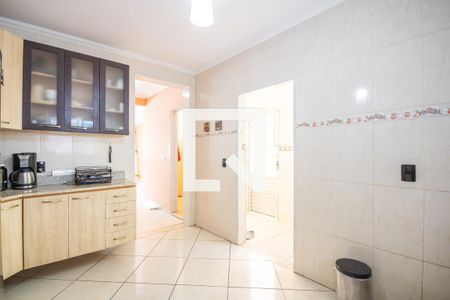 Casa à venda com 107m², 3 quartos e 2 vagas Casa à venda com 107m², 3 quartos e 2 vagasCozinha