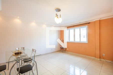 Sala de casa à venda com 3 quartos, 107m² em Jardim Primeiro de Maio (chacara Fazendinha), Osasco