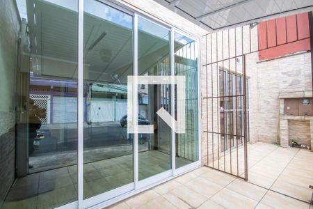 Casa à venda com 107m², 3 quartos e 2 vagas Casa à venda com 107m², 3 quartos e 2 vagasEspaço /Multiuso Garagem