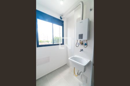 Apartamento à venda com 38m², 2 quartos e sem vagaCozinha e Área de Serviço