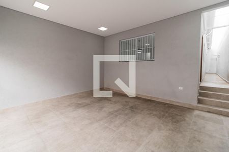 Casa para alugar com 120m², 2 quartos e 2 vagas Casa para alugar com 120m², 2 quartos e 2 vagasGaragem