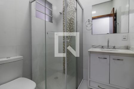 Casa para alugar com 120m², 2 quartos e 2 vagas Casa para alugar com 120m², 2 quartos e 2 vagasBanheiro