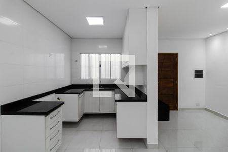 Casa para alugar com 120m², 2 quartos e 2 vagas Casa para alugar com 120m², 2 quartos e 2 vagasCozinha