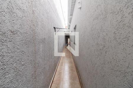 Casa para alugar com 120m², 2 quartos e 2 vagas Casa para alugar com 120m², 2 quartos e 2 vagasCorredor