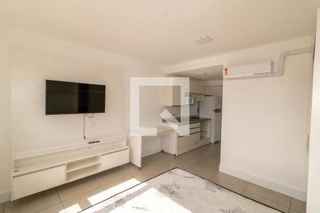 Sala/Quarto de kitnet/studio para alugar com 1 quarto, 36m² em Partenon, Porto Alegre