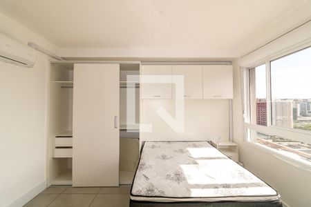 Sala/Quarto de kitnet/studio para alugar com 1 quarto, 36m² em Partenon, Porto Alegre