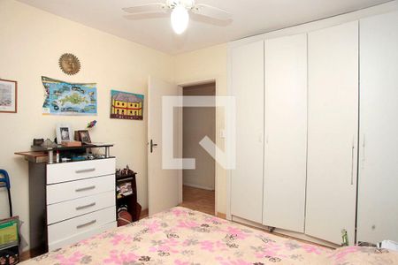 Apartamento à venda com 150m², 4 quartos e 3 vagasQuarto 2