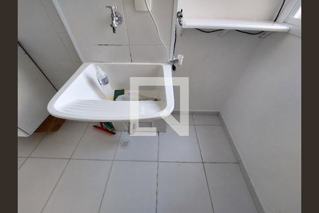 Apartamento para alugar com 58m², 3 quartos e 1 vagaÁrea de Serviço