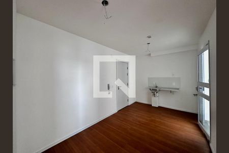 Sala de apartamento para alugar com 2 quartos, 35m² em Vila das Belezas, São Paulo