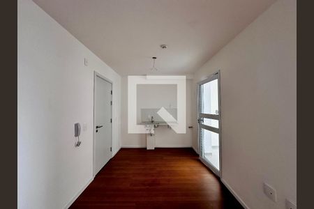 Sala de apartamento para alugar com 2 quartos, 35m² em Vila das Belezas, São Paulo