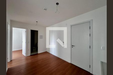 Sala de apartamento para alugar com 2 quartos, 35m² em Vila das Belezas, São Paulo