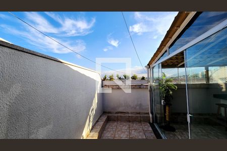 Apartamento à venda com 98m², 3 quartos e 1 vagaSacada