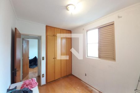 Quarto 2 de apartamento para alugar com 2 quartos, 55m² em Jardim do Lago, Campinas