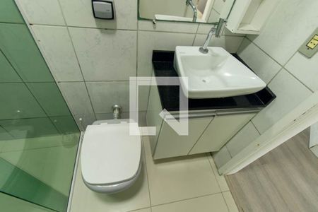 Banheiro Social de casa para alugar com 3 quartos, 90m² em Colônia Rio Grande, São José dos Pinhais