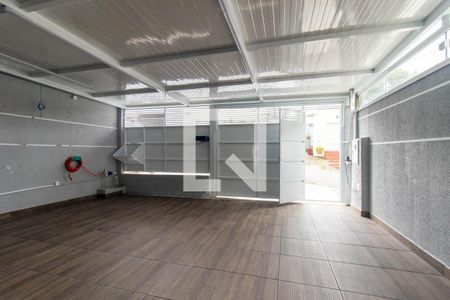 Garagem de casa para alugar com 3 quartos, 90m² em Colônia Rio Grande, São José dos Pinhais