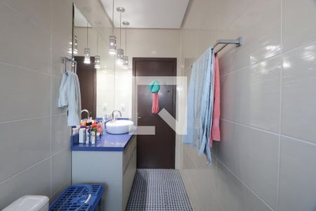 Casa à venda com 192m², 2 quartos e 2 vagasBanheiro