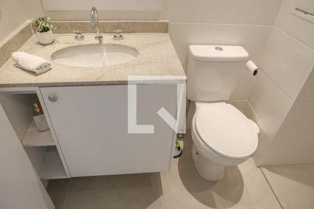 Banheiro de kitnet/studio para alugar com 1 quarto, 26m² em Perdizes, São Paulo