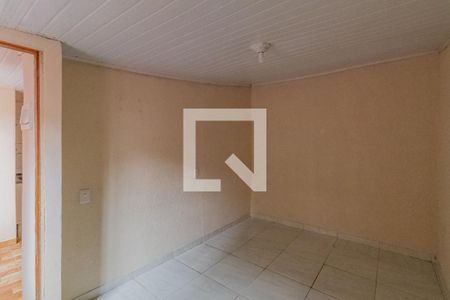 Quarto de casa para alugar com 1 quarto, 100m² em Jardim Eliane, São Paulo