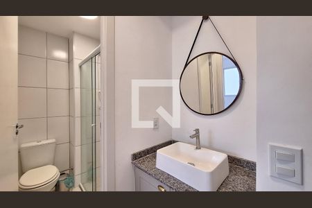 Apartamento à venda com 36m², 2 quartos e sem vaga Apartamento à venda com 36m², 2 quartos e sem vagaBanheiro