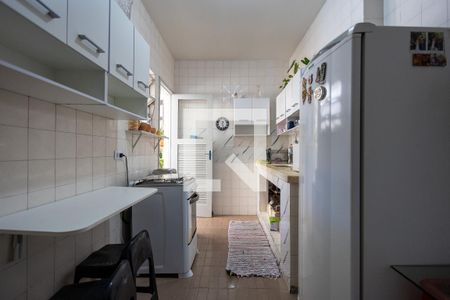 Apartamento à venda com 120m², 4 quartos e 1 vaga Apartamento à venda com 120m², 4 quartos e 1 vagaCozinha