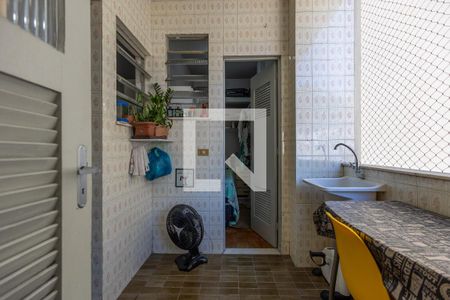 Apartamento à venda com 120m², 4 quartos e 1 vaga Apartamento à venda com 120m², 4 quartos e 1 vagaÁrea de Serviço