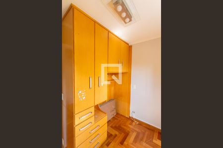 Apartamento para alugar com 74m², 3 quartos e 1 vagaQuarto 3