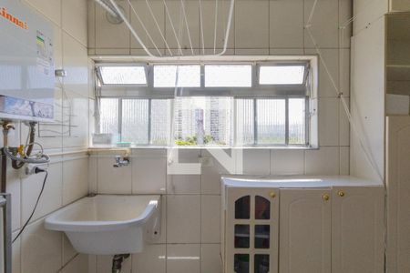 Apartamento para alugar com 74m², 3 quartos e 1 vagaÁrea de Serviço