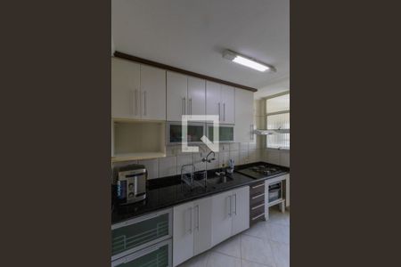 Apartamento para alugar com 74m², 3 quartos e 1 vagaCozinha 
