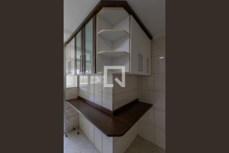 Apartamento para alugar com 74m², 3 quartos e 1 vagaCozinha 