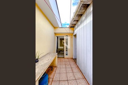 Casa à venda com 230m², 3 quartos e 2 vagasÁrea externa