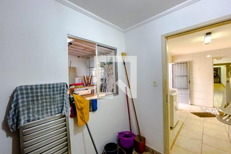 Casa à venda com 230m², 3 quartos e 2 vagasÁrea de Serviço
