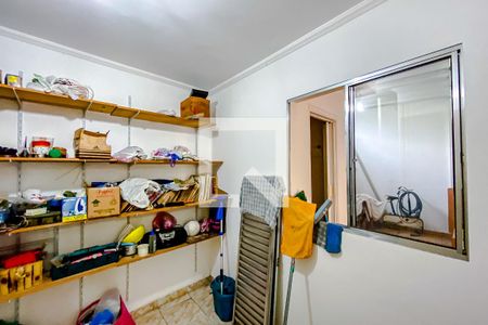 Casa à venda com 230m², 3 quartos e 2 vagasÁrea de Serviço