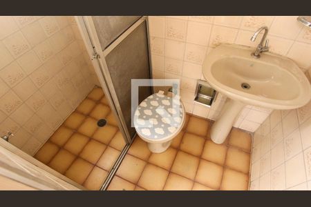 Casa à venda com 140m², 3 quartos e 3 vagasBanheiro 2