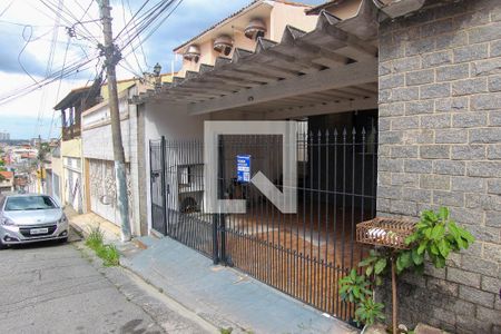 Casa à venda com 140m², 3 quartos e 3 vagasFachada