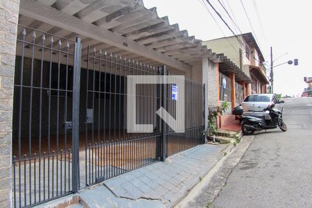 Casa à venda com 140m², 3 quartos e 3 vagasFachada