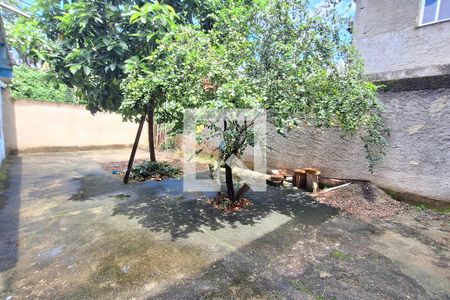 Casa para alugar com 200m², 1 quarto e sem vagaQuintal