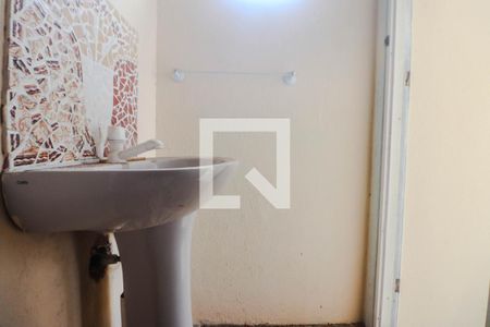 Casa de condomínio à venda com 65m², 2 quartos e 1 vaga Casa de condomínio à venda com 65m², 2 quartos e 1 vagaBanheiro Auxiliar