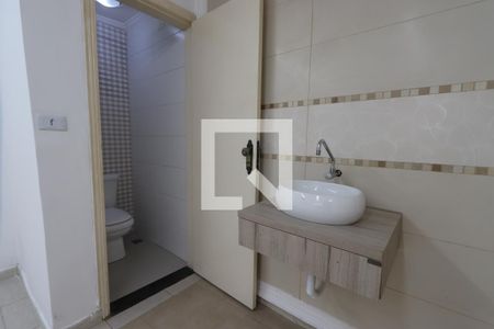 Casa à venda com 160m², 2 quartos e 2 vagasBanheiro de Serviço