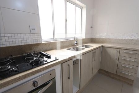 Casa à venda com 160m², 2 quartos e 2 vagasCozinha