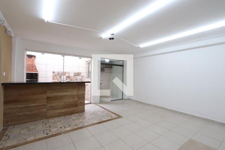 Casa à venda com 160m², 2 quartos e 2 vagasSalão de festas
