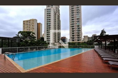 Apartamento à venda com 167m², 3 quartos e 3 vagasÁrea comum - Piscina