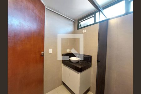 Apartamento para alugar com 57m², 2 quartos e 1 vagaBanheiro