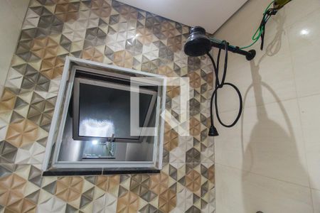 Casa de condomínio à venda com 380m², 3 quartos e 2 vagas Casa de condomínio à venda com 380m², 3 quartos e 2 vagasBanheiro da Suíte