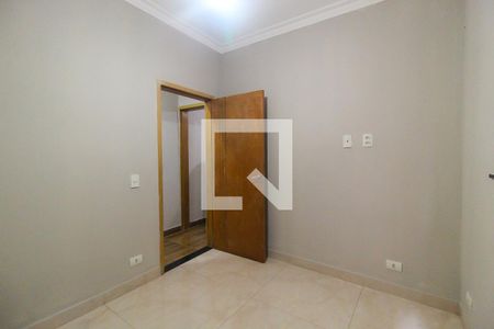 Casa de condomínio à venda com 380m², 3 quartos e 2 vagas Casa de condomínio à venda com 380m², 3 quartos e 2 vagasQuarto 2