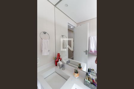 Banheiro de apartamento para alugar com 2 quartos, 52m² em Jardim Tamoio, Jundiaí