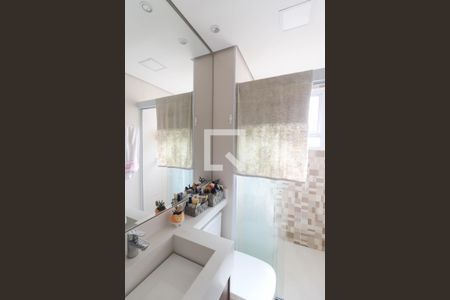 Banheiro de apartamento para alugar com 2 quartos, 52m² em Jardim Tamoio, Jundiaí