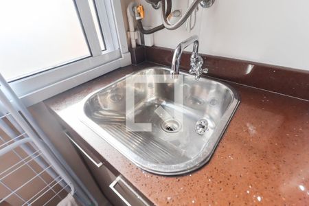 Apartamento para alugar com 52m², 2 quartos e 1 vaga Apartamento para alugar com 52m², 2 quartos e 1 vagaCozinha e Área de Serviço